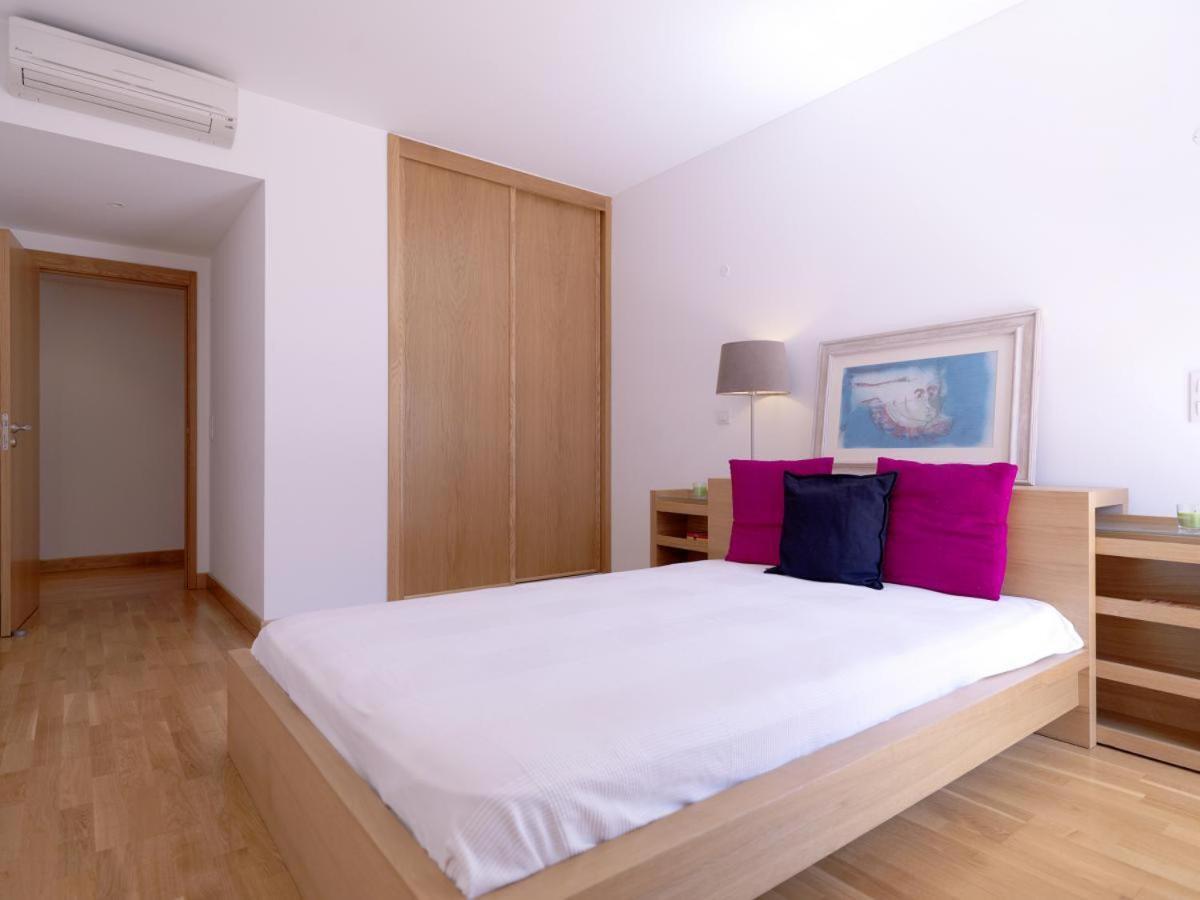 Flh - Restelo Spacious Duplex With View Lejlighed